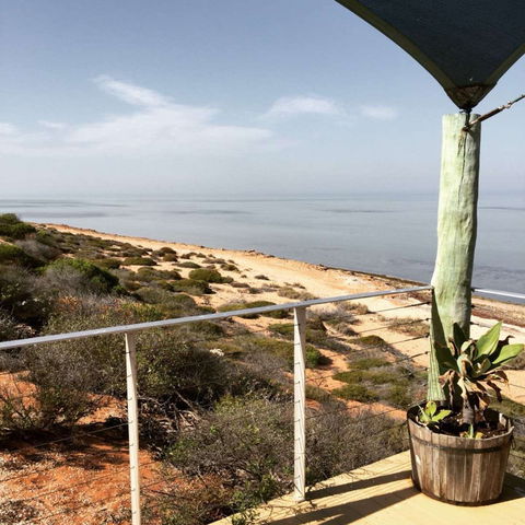 Oceans Restaurant - Accommodation Gladstone 0