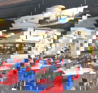 Beach House Bar  Grill - Accommodation Gladstone
