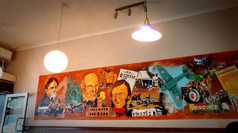 Hot Goss Cafe - Accommodation Gladstone 0