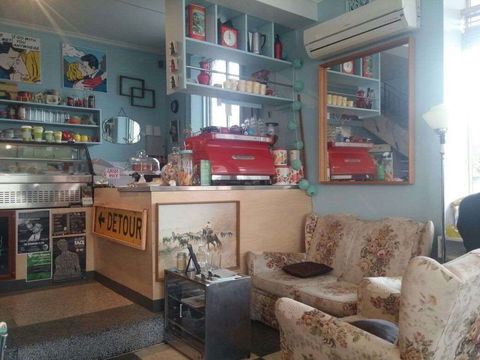 Republic Bar & Cafe - Accommodation Gladstone 0