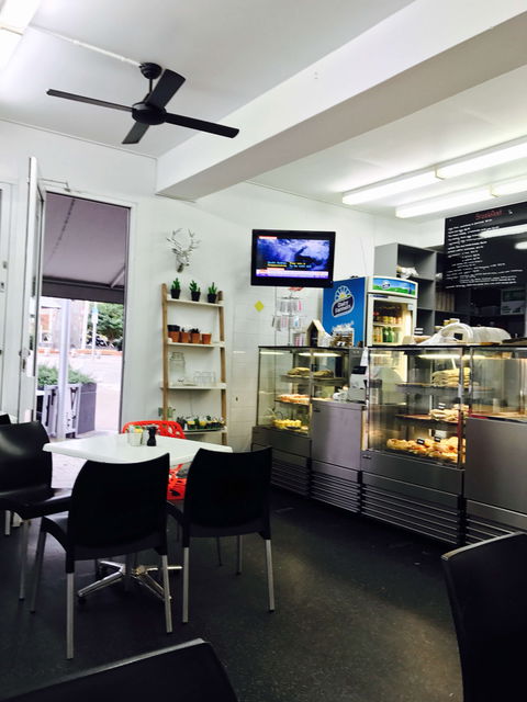 Body Fuel Cafe - Accommodation Gladstone 0