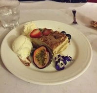 Anna's Restaurant - Accommodation Gladstone