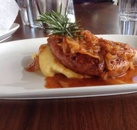 Due South - Accommodation Gladstone