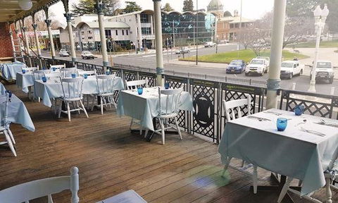 Lipscombe Larder - Accommodation Gladstone 6