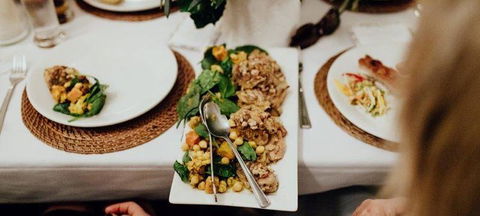 The Crossing Cafe & Restaurant - Accommodation Gladstone 1