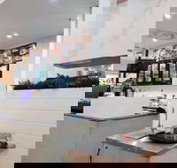 Crema Espresso  - Jindalee - Accommodation Gladstone