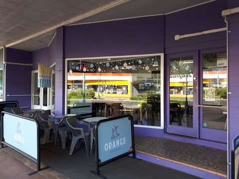 E'Claire's Coffee Shop - Accommodation Gladstone 0