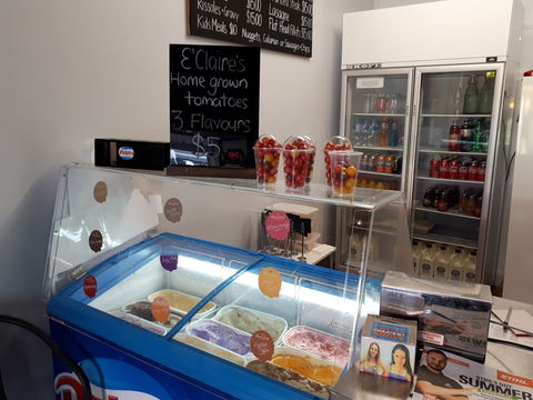 E'Claire's Coffee Shop - Accommodation Gladstone 2