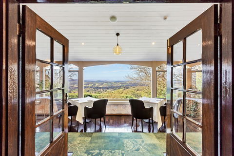 Hardy's Verandah Restaurant - Accommodation Gladstone 0