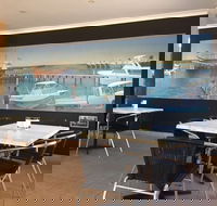 Harbourside Cafe Restaurant - Accommodation Gladstone