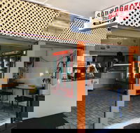 Sandgate Hub Takeaway - Accommodation Gladstone
