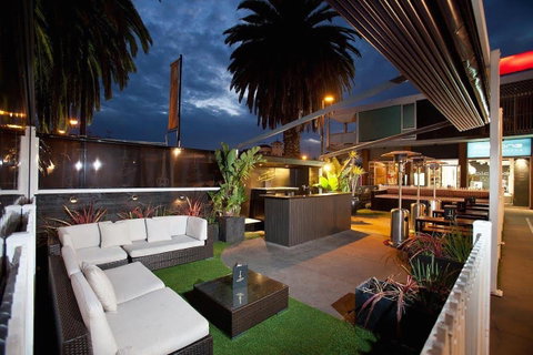 Dyers Steak Stable - Accommodation Gladstone 0
