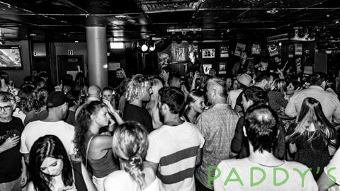 Paddy's Shenanigans - Accommodation Gladstone 0