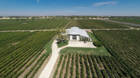 Parker Coonawarra Estate - Accommodation Gladstone 0