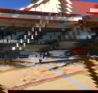 Pizza Hut - Coolangatta - Accommodation Gladstone
