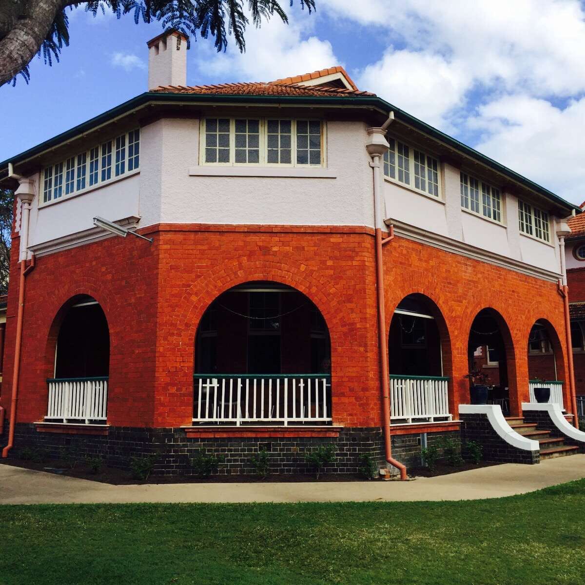 St Mary QLD Accommodation Gladstone