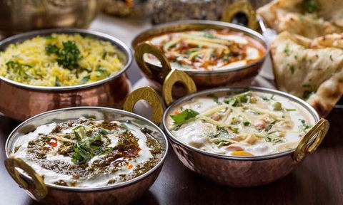 The Taste Of India - Accommodation Gladstone 0