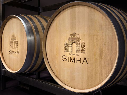 Domaine Simha - Accommodation Gladstone 2