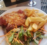 Lakeside Fish  Chips - Accommodation Gladstone