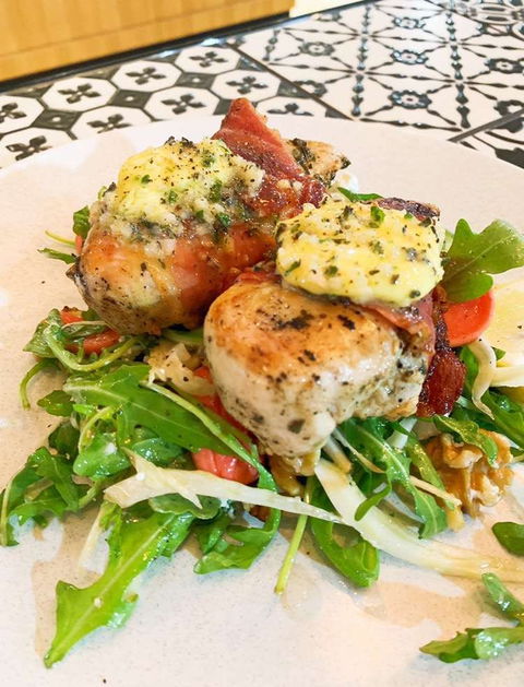 Plum Cafe - Accommodation Gladstone 0