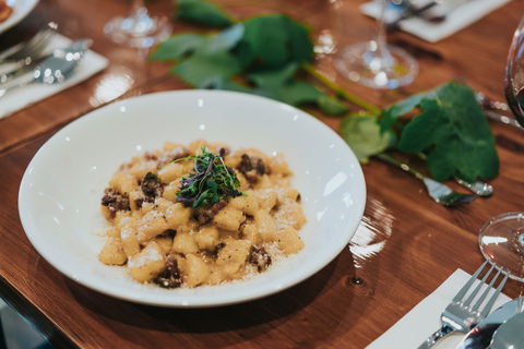 Salena Estate Wines / Cucina 837 At Salena - Accommodation Gladstone 2