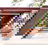 Vineyard Road Cellar Door - Accommodation Gladstone