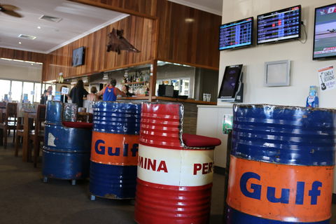 Berry Springs Tavern - Accommodation Gladstone 1