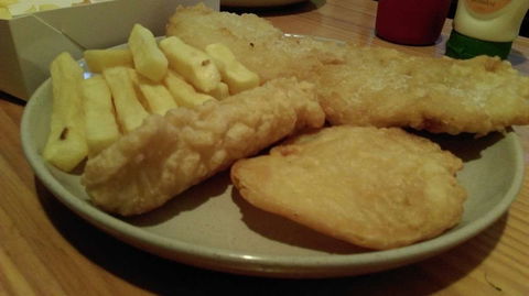 Fish & Chips Takeaway - Accommodation Gladstone 0