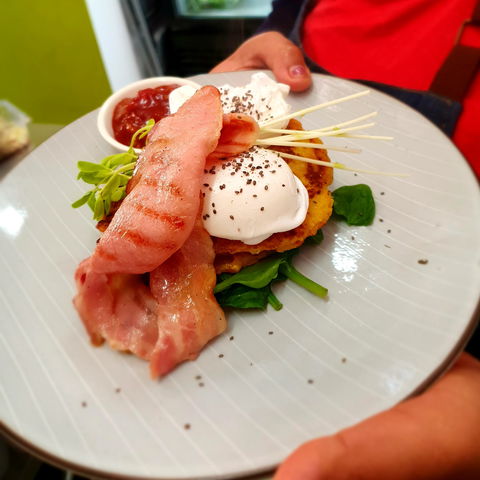 Nourish Me Cafe - Accommodation Gladstone 1