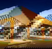 Buckley's Entertainment Centre - Accommodation Gladstone