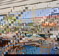 Comfort Inn Blue Lagoon Sails Restaurant - Sails Restaurant Closed Until Further Notice - Accommodation Gladstone