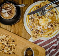 Bellas Cafe  Licensed Italian Restaurant - Accommodation Gladstone