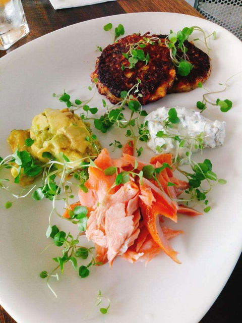 Thomas Corner Eatery - Accommodation Gladstone 0
