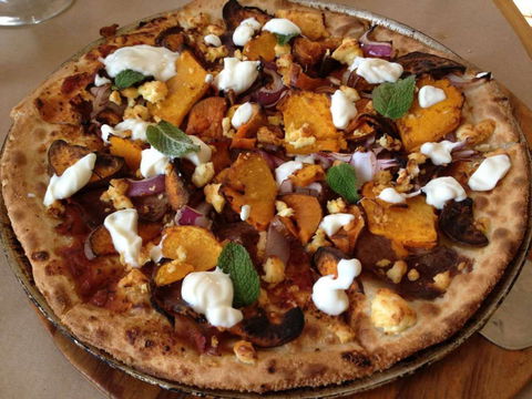 The Pizza Pub - Accommodation Gladstone 0