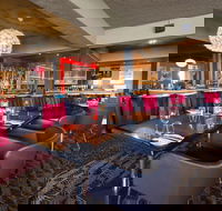 The Saint George Hotel - Accommodation Gladstone