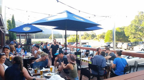 Halls Gap Hotel - Accommodation Gladstone 2