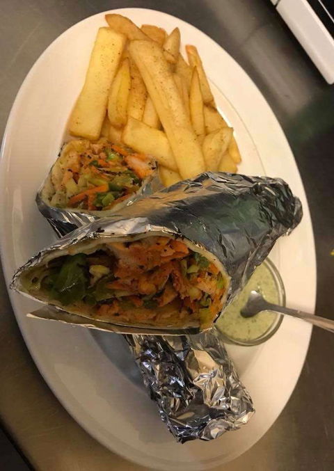 SKs Indian Restaurant - Accommodation Gladstone 0