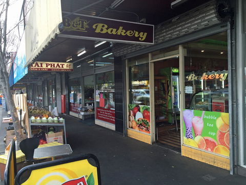 B&T Bakery - Accommodation Gladstone 0
