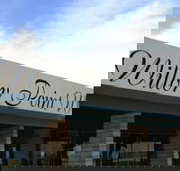 Willow Point Wines Cellar Door and Bottle Shop - Accommodation Gladstone