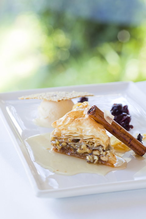 Chris's Restaurant - Accommodation Gladstone 2