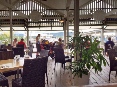Lure Restaurant - Accommodation Gladstone 0