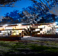 Strawhouse Wines - Accommodation Gladstone