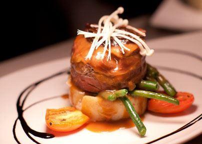 Michel's Restaurant - Accommodation Gladstone 32