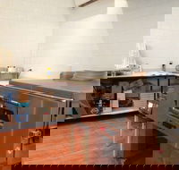 Sinatras Pizza  Cafe - Accommodation Gladstone
