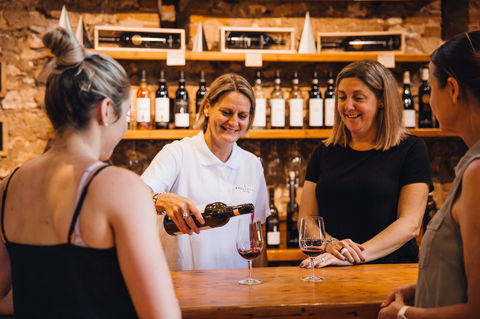 Bremerton Wines - Accommodation Gladstone 1