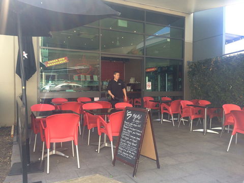 Q Bites Cafe - Accommodation Gladstone 0