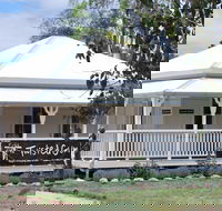 Twisted Gum Wines - Accommodation Gladstone