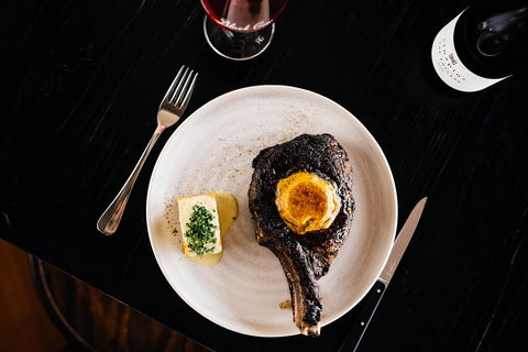 Black Cow Bistro - Accommodation Gladstone 1