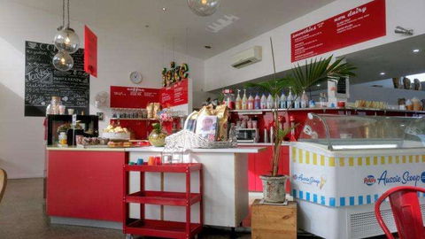Orbost Club Hotel - Accommodation Gladstone 0