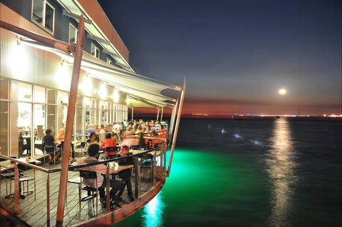 The Jetty Darwin Restaurant - Accommodation Gladstone 0